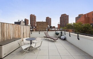 308 E 109 ST