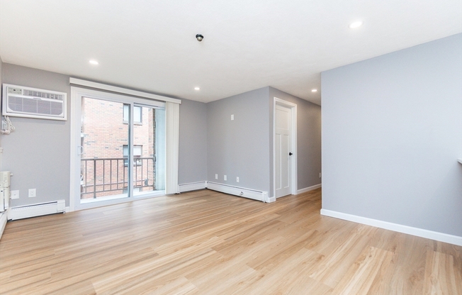 131 Pierce St Apt 104