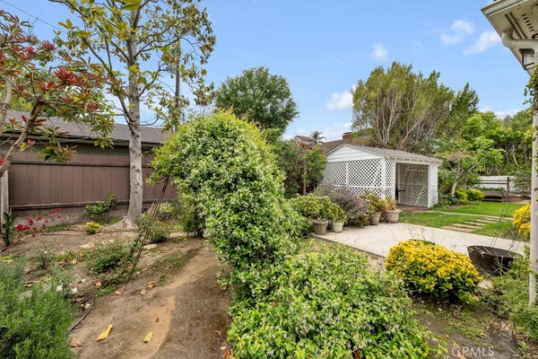 4722 FORMAN AVE