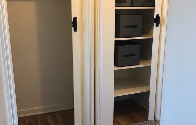 1 bed, 1 bath, 625 sqft, $685, Unit 1300-1214