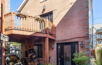 1924 W SUPERIOR ST