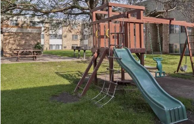 1 bed, 1 bath, 650 sqft, $1,100, Unit 620-208