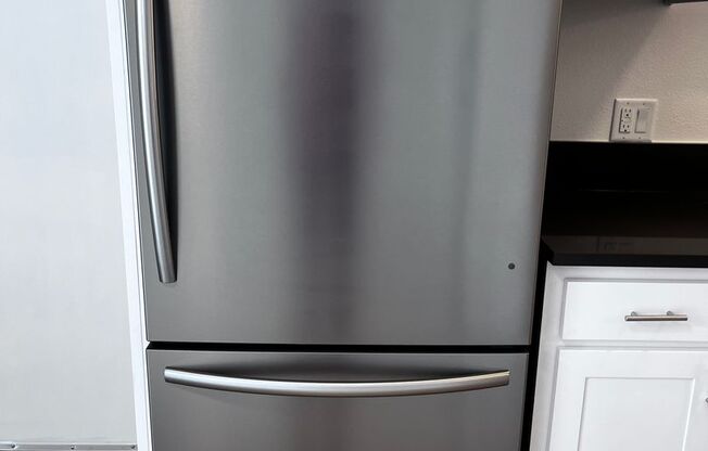 2385 Fairgrounds Rd NE