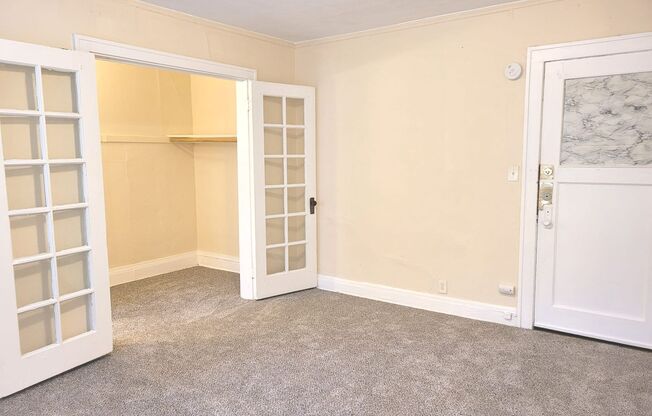 Studio, 1 bath, $845, Unit 5