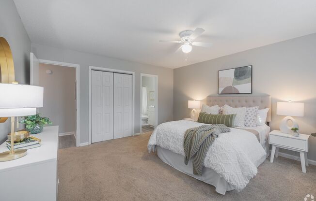 2 beds, 1.5 baths, 1,200 sqft, $1,504, Unit 8152R