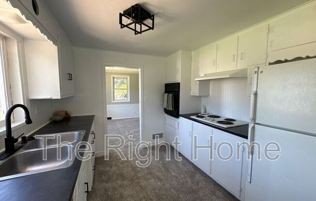 6109 BEDFORD AVE