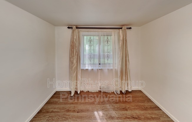 426 HOCHBERG RD