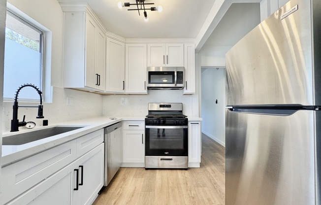 3001 PETITE CT