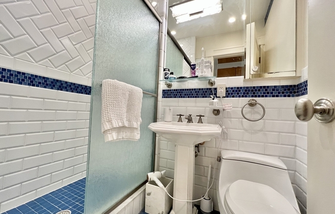 1 bed, 1 bath, 574 sqft, $3,600, Unit 3I