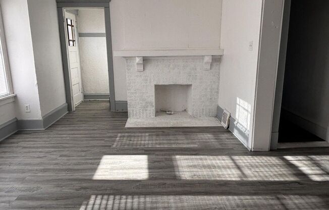 2544-2546 North 45th Street