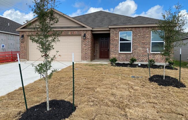 Modern Single Family Home in New Braunfels