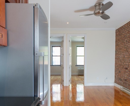 2 beds, 1 bath, $4,750, Unit 2B