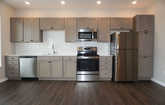 1 bed, 1 bath, 954 sqft, $1,549, Unit 309