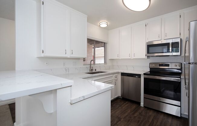 2 beds, 2 baths, 1,120 sqft, $2,400, Unit 318