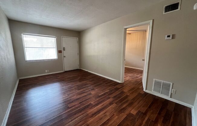 1 bed, 1 bath, $1,025