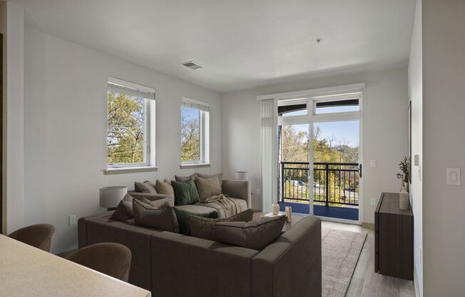 2 beds, 2 baths, 1,004 sqft, $1,600, Unit 426