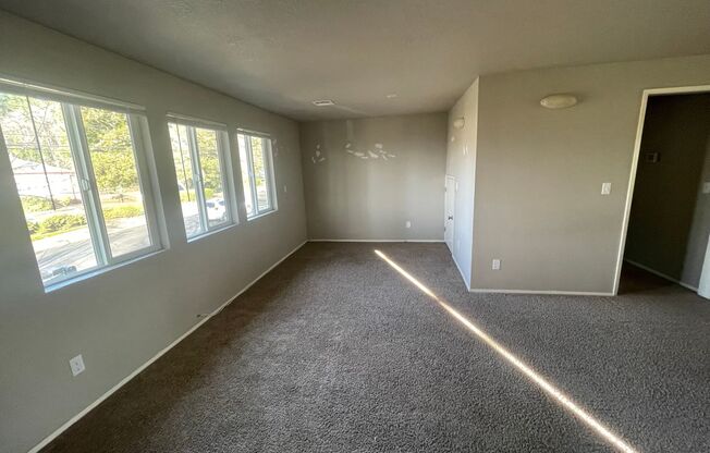 2 beds, 1 bath, 966 sqft, $1,850, Unit 1822