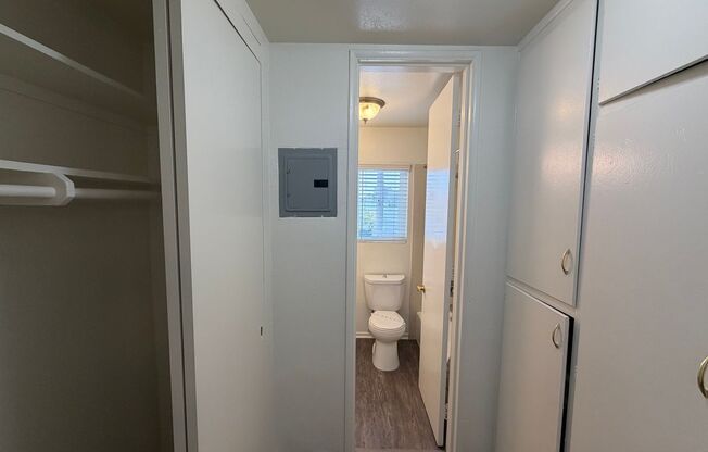 Studio, 1 bath, 426 sqft, $2,010, Unit 52549