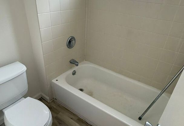1 bed, 1 bath, 650 sqft, $1,995, Unit #1