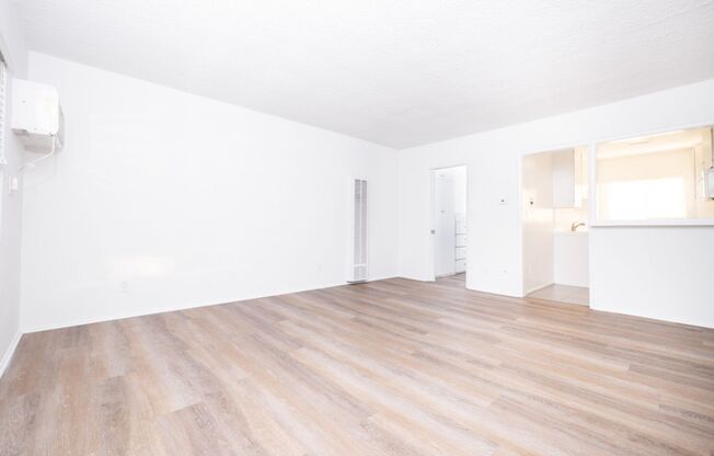 Studio, 1 bath, $1,425, Unit 035#08