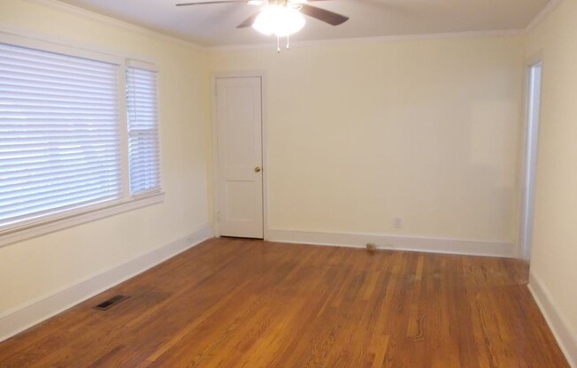 2 beds, 1 bath, $1,500