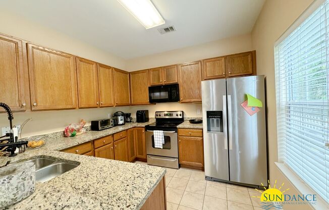 Ideally situated Niceville Townhome, Call Today!