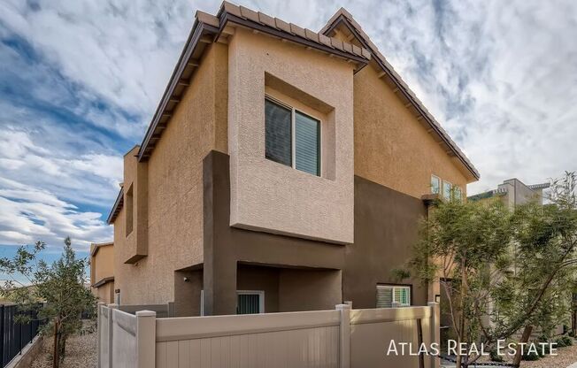 4452 SAPPHIRE MOON AVE