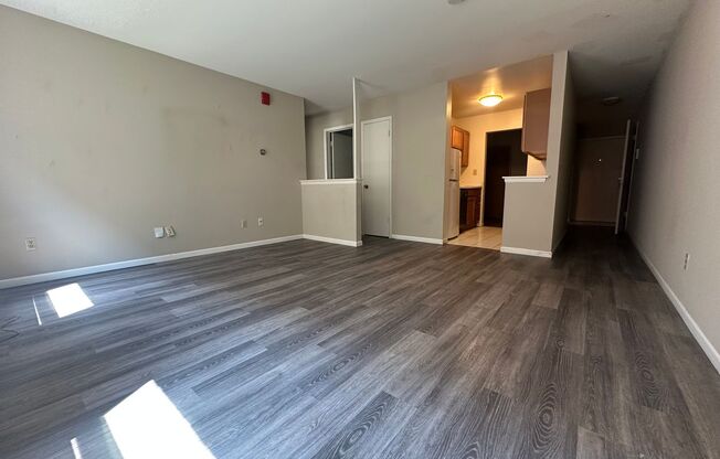 1 bed, 1 bath, $1,195, Unit 104