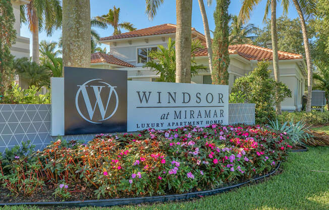 our community sign at Windsor at Miramar