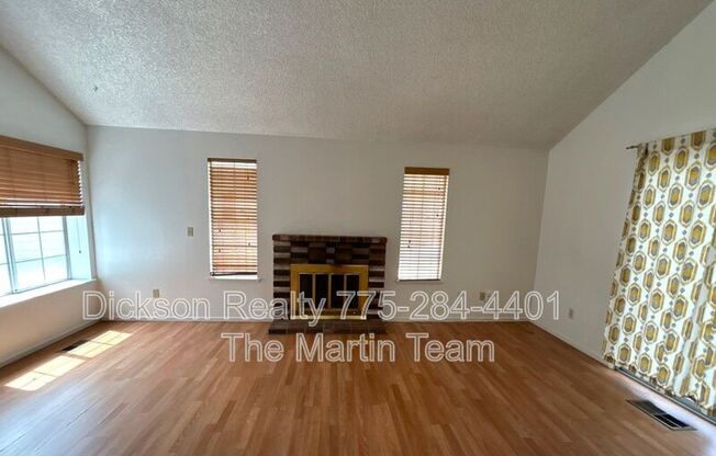 2711 PERRO CT