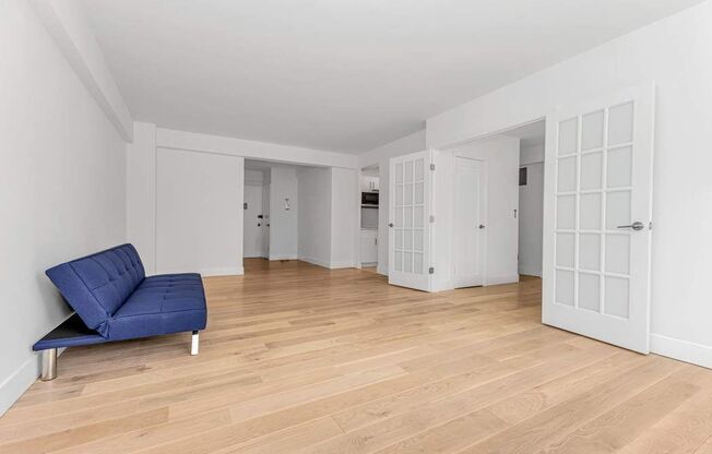 1 bed, 1 bath, 154,000 sqft, $4,200, Unit 8J