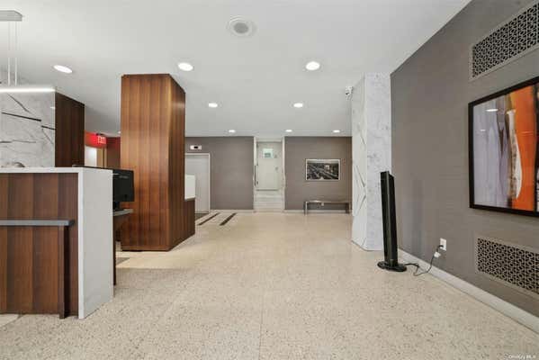 1 bed, 1 bath, 750 sqft, $2,650, Unit 6J