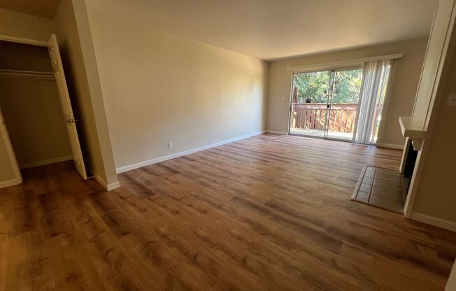 Shadow Creek Apartments