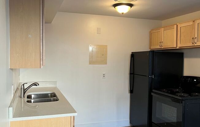 1 bed, 1 bath, 459 sqft, $829, Unit 1800-03 (1 bed/1 bath)