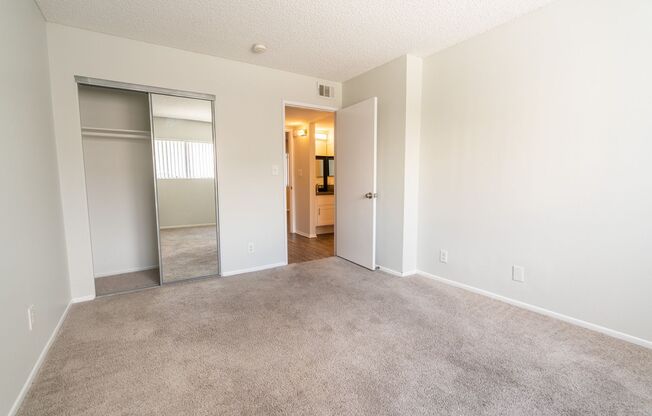 2 beds, 2 baths, 900 sqft, $2,198, Unit 312