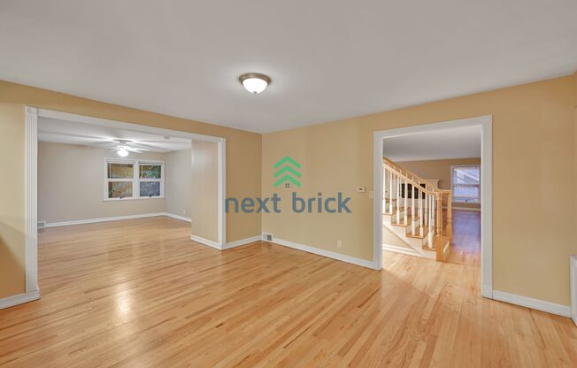 Stunning Bellevue Home for Rent