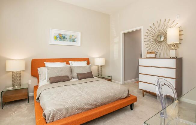 2 beds, 2 baths, 1,170 sqft, $1,570