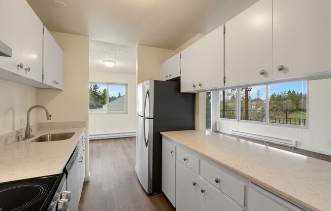 Classic Apartments in Magnolia close to The Locks
