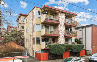 Bel-15 Apartments – Modern Living in Capitol Hill