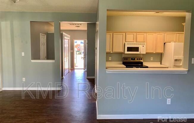 2 beds, 2.5 baths, $1,775