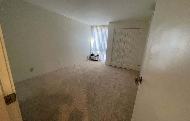 Dowsett Point- 1BR/1BA with Parking, Secured Building