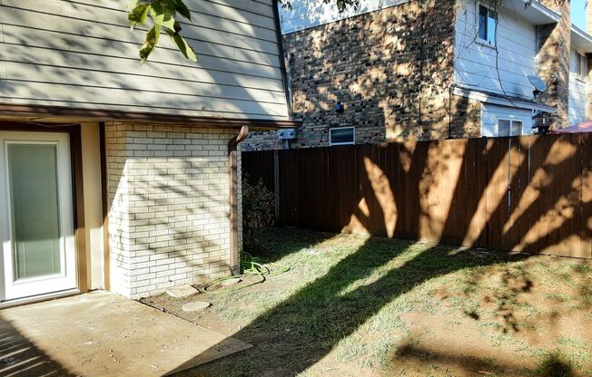 3-bedroom, 2.5-bathroom duplex located in the vibrant community of Farmers Branch