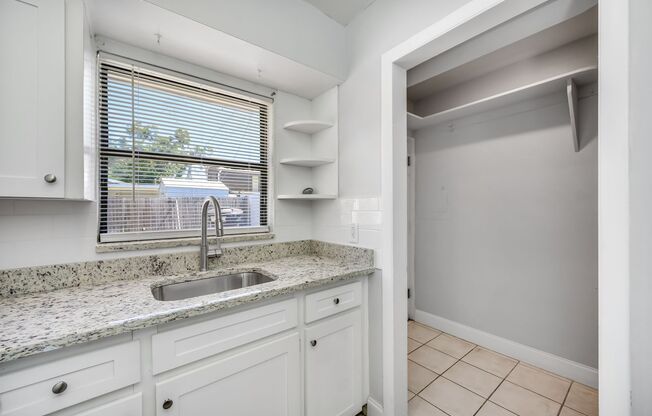 1 bed, 1 bath, 510 sqft, $1,295, Unit 3901 5th - C