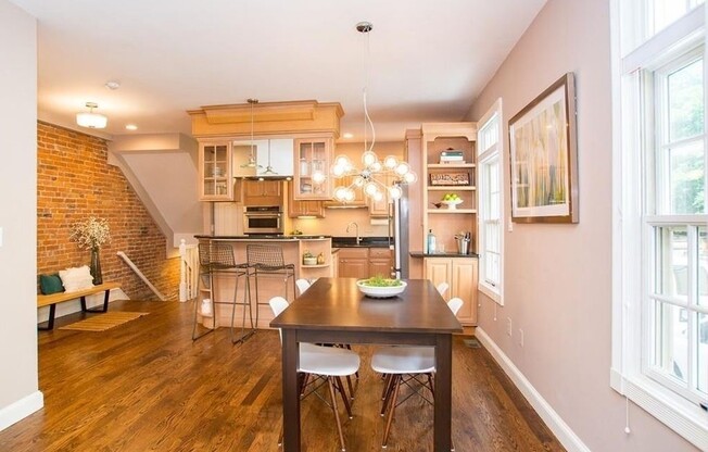 11 Gardner Rd 2