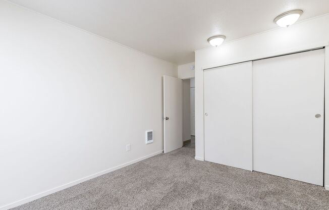2 beds, 1.5 baths, 900 sqft, $1,500, Unit 54