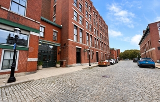 172 MIDDLE ST