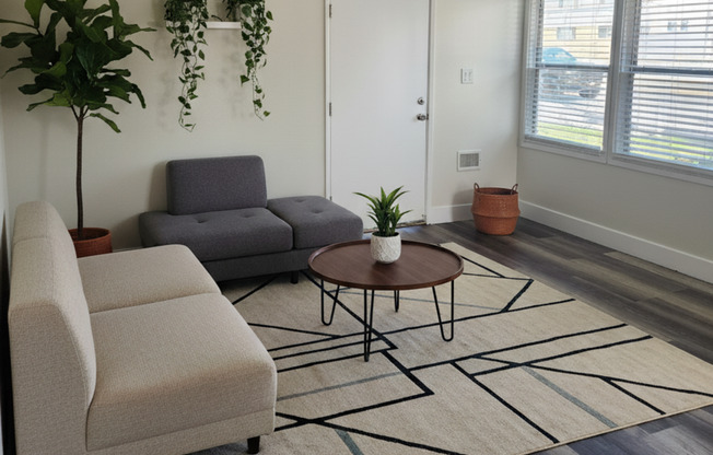 6562–6570 Fairfield Street, Los Angeles, CA 90022