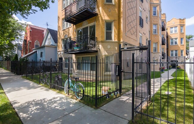 3510 W CORTLAND ST