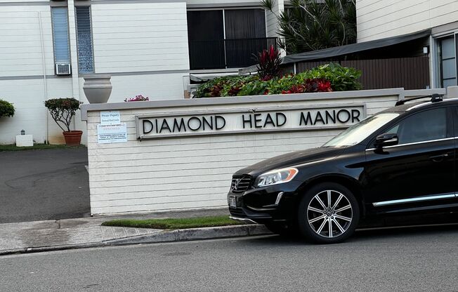 DIAMOND HEAD MANOR, 3083 PUALEI CIRCLE