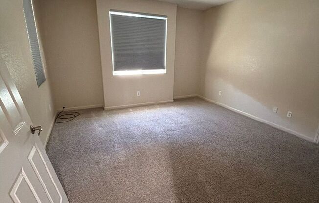 NOW AVAILABLE – 4032 Vittoria Ln, Sacramento, CA 95834